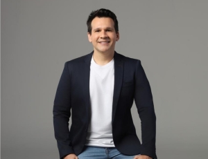 Café FPress! recebe o jornali Pietro Raña, referência em comunicação na Bahia