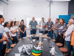 Paracambi inaugura Laboratório Maker e amplia acesso de estudantes à tecnologia e inovação