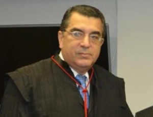 Desembargador  federal Alcides Martins Ribeiro Filho é encontrado morto em mata próxima à Vista Chinesa