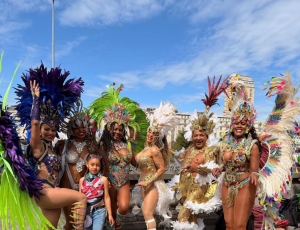 Carnaval da Suíça ganha brilho brasileiro com a presença do muso Thiago Lisboa na Unidos de Lausanne