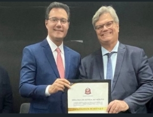 Coalizão Rio no centro do poder paulista: a noite em que a Alesp aplaudiu o empreendedorismo fluminense