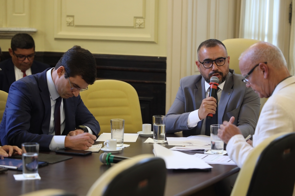 Vereadores questionam real patamar de lucro da concessionária da Transolímpica e criticam acordo 
