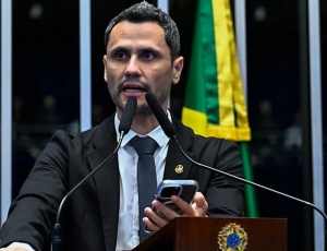 Cleitinho pode ser candidato à presidência após vazamento de áudios de Flávio e Vorcaro
