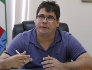 Prefeito e vice de Seropédica cassados por abuso de poder político e econômico; inelegibilidade de oito anos atinge apenas Lucas Dutra
