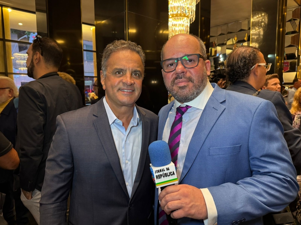Cidadania aprova pré-candidatura de Aécio à presidência da República