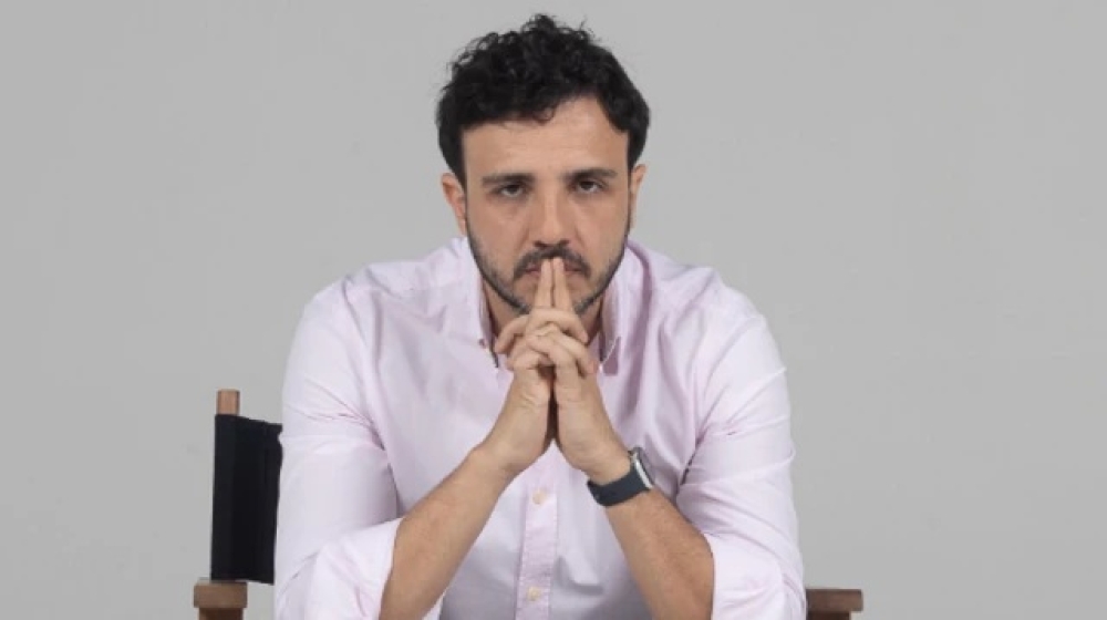 Renan Santos diz que Flávio Bolsonaro tentou evitar ser citado em delação