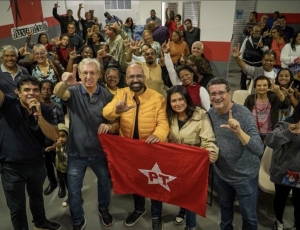 Celso Pansera relembra ações em Mesquita durante encontro com moradores da Chatuba