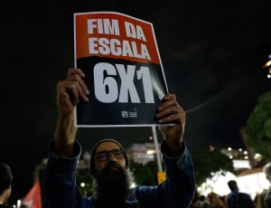 Relator propõe fim gradual da escala 6x1 com jornada de 40 horas semanais e dois dias de folga