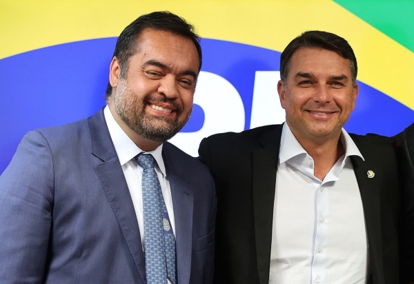Investigações contra Cláudio Castro geram preocupação no grupo político de Flávio Bolsonaro