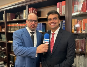 Saint Clair Neto, diretor jurídico do CIM-BR, explica como Lei 11.107/2005 permite que cidades pequenas ganhem poder de negociação e reduzam custos através de licitações compartilhadas