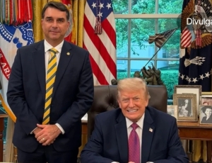 5 minutos de Flávio e Trump: A autópsia de uma humilhação