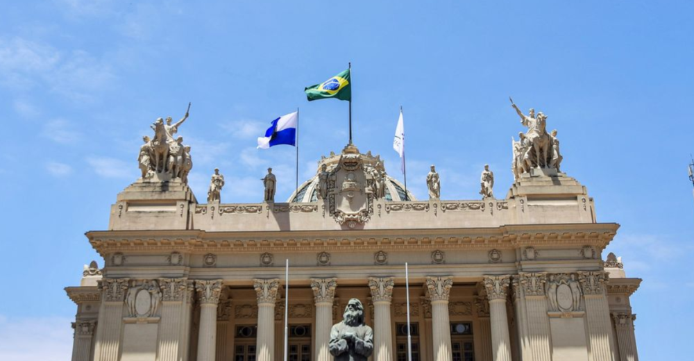 RJ: projeto prevê uso de banheiros neutros para pessoas trans
