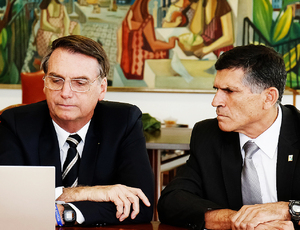 Santos Cruz: projeto de Bolsonaro é pessoal, anarquista e Forças Armadas não irão apoiá-lo