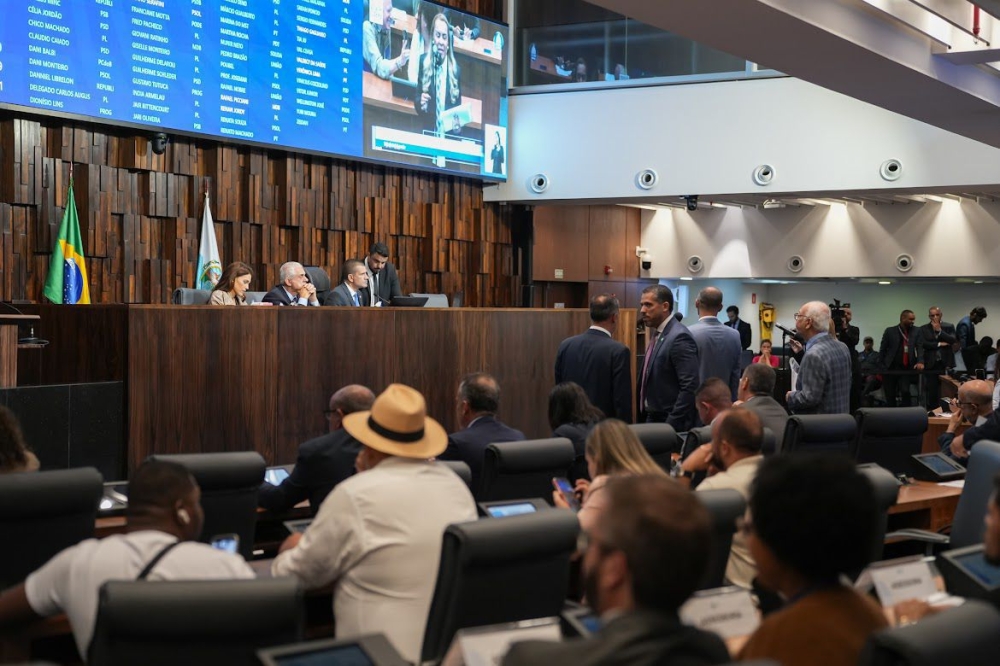 ALERJ convoca 92 prefeituras para discutir orçamento com rombo de R$ 13 bi