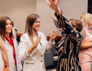 Luciana Polati participa da Imersão Mulheres Prósperas e reforça a importância do protagonismo feminino