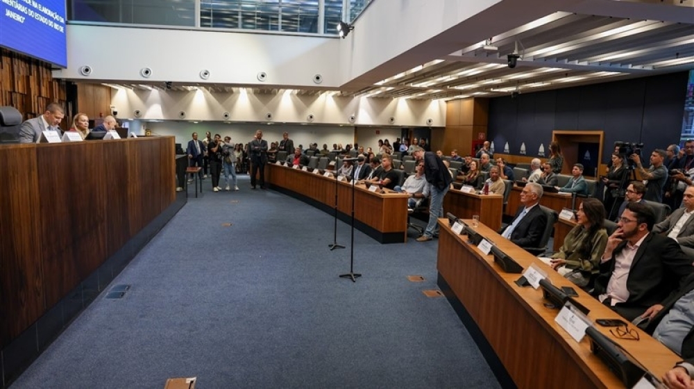ALERJ PROPÕE AMPLIAR REPASSES PARA A SAÚDE DOS MUNICÍPIOS E CRIAR CALENDÁRIO DE PAGAMENTOS
