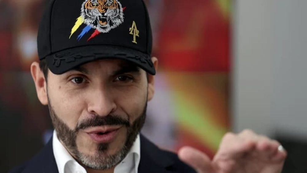 Bukele colombiano? Conheça o conservador que deverá se tornar o próxima presidente do país