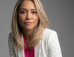 Dani Andradez lança pré-candidatura à Deputada Estadual pelo Podemos.
