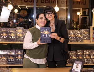 Livraria Líder recebe lançamento do livro “EU & a IA”, de Cris Hohenberger, publicado pela Editora Leader