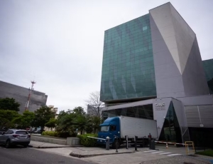 Prefeitura do Rio propõe vender 324 imóveis e acende debate sobre patrimônio público