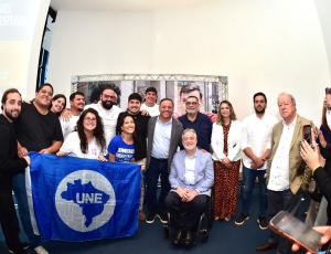 Prefeitura de Niterói amplia política de permanência estudantil nas universidades com mil novas vagas no Aluguel Universitário