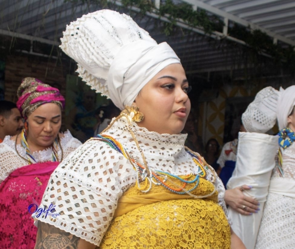 Ialorixá Jéssica de Sangò celebra 29 anos de vida, fé e dedicação à espiritualidade no Asé Oyá Ny Layò