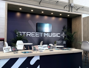 Street Music celebra parcerias e força do samba em participação no Conasamba 2026