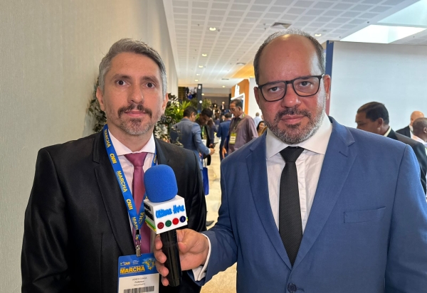 Prefeito de Horizontina Jones Cunha destaca força da indústria e desafios fiscais dos municípios