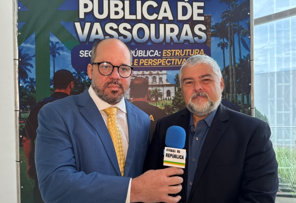 Reitor da Universidade de Vassouras, Marco Antônio Soares defende segurança como condição para educação e saúde funcionarem