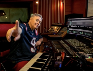 DJ Marlboro é confirmado em fan fest da Seleção e promete levar a energia do funk carioca para Niterói