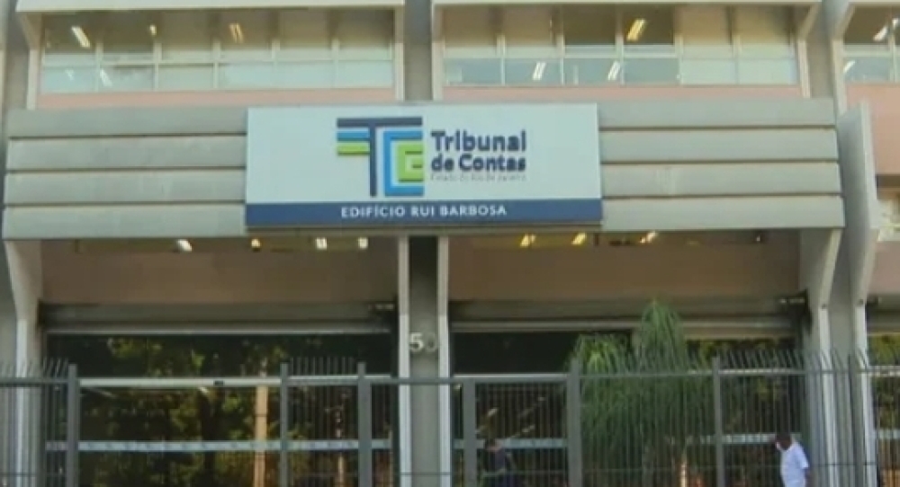 Penduricalhos no TCE-RJ: Enquanto o cidadão paga impostos, o TCE-RJ pagava R$ 4,2 milhões a procuradores — até o STF dizer basta