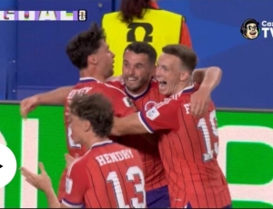 Escócia quebra jejuns em Copa, vence Haiti e assume liderança do grupo do Brasil