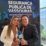 A diplomata civil Ângela Ferreira, que leva informação como escudo para as mulheres do interior fluminense