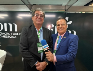 Dr. Edgar Garcez, presidente do CFBM, no 9° ConexCidades: 'O gestor público não conhece o potencial do biomédico dentro da própria prefeitura'