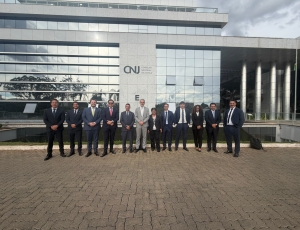 OAB pede a Fux urgência em ação contra limite para pagamento de precatórios