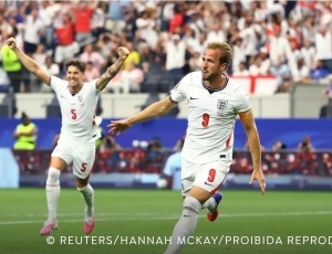 Harry Kane sobra em campo e Inglaterra bate Croácia por 4 a 2 na Copa
