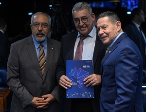 Prefeitos participarão de debate no Senado sobre fim da escala 6x1