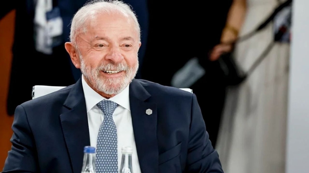 Lula indica a 'contratação' de Messi para a Seleção Brasileira e alivia empate na estreia