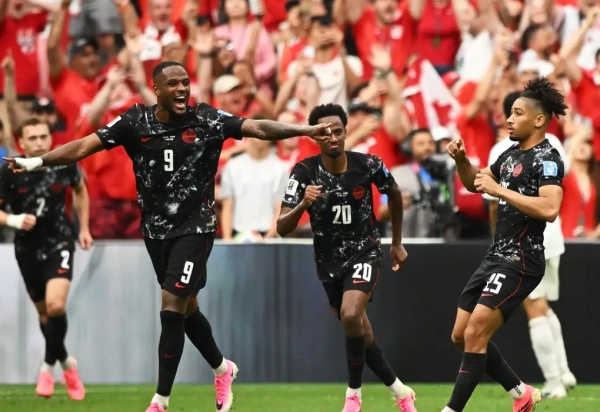 Canadá atropela Catar e vence pela primeira vez em uma Copa do Mundo