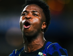Brasil resolve no primeiro tempo e vence o Haiti pela Copa do Mundo
