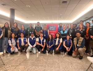 Programa Aqui é Brasil acolhe 68 brasileiros repatriados dos Estados Unidos em Confins (MG)