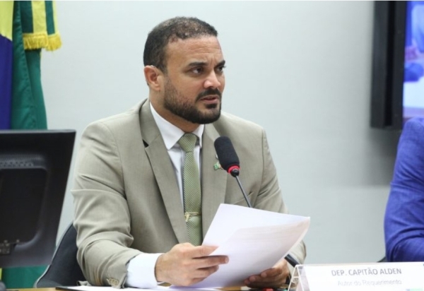  Aprovação relâmpago do Porte de Armas para Corretores de Imóveis expõe paralisia da OAB na luta pelas prerrogativas dos advogados e acirra disputa por isonomia entre categorias profissionais