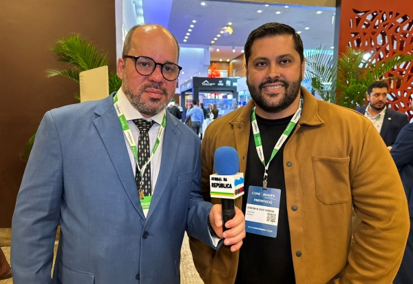 Prefeito de Paraisópolis, Éverton de Assis leva experiência de consórcio intermunicipal ao Conexidades 2026 e projeta cidade como novo polo de turismo religioso e home office em Minas Gerais