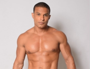 Ator da Tv globo  e Lutador Agles Steib,  lutará no FMS representando a equipe Team Braga e a academia Body Gym.
