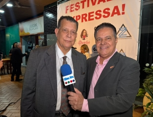 Entrevista exclusiva de Adair Roberto Carneiro ao Jornal da República durante o Festival Express, Del Arte Barra Point, Rio de Janeiro, junho de 2026