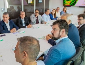 Prefeito de Casimiro de Abreu participa de reunião na Petrobras para discutir perspectivas da Bacia de Campos