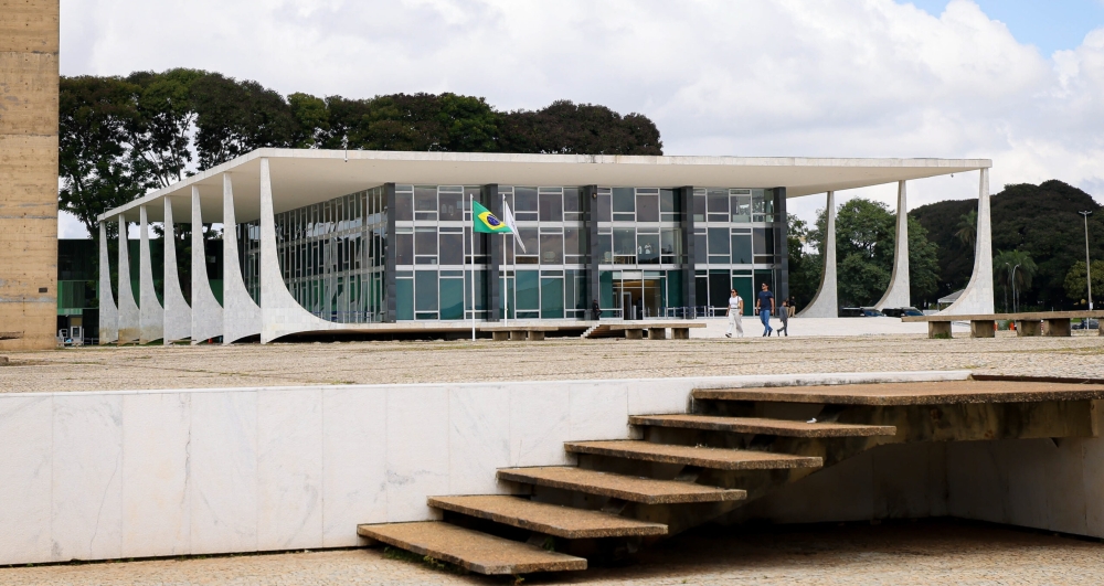 STF reafirma validade de redutor do tempo para aposentadoria proporcional de professor