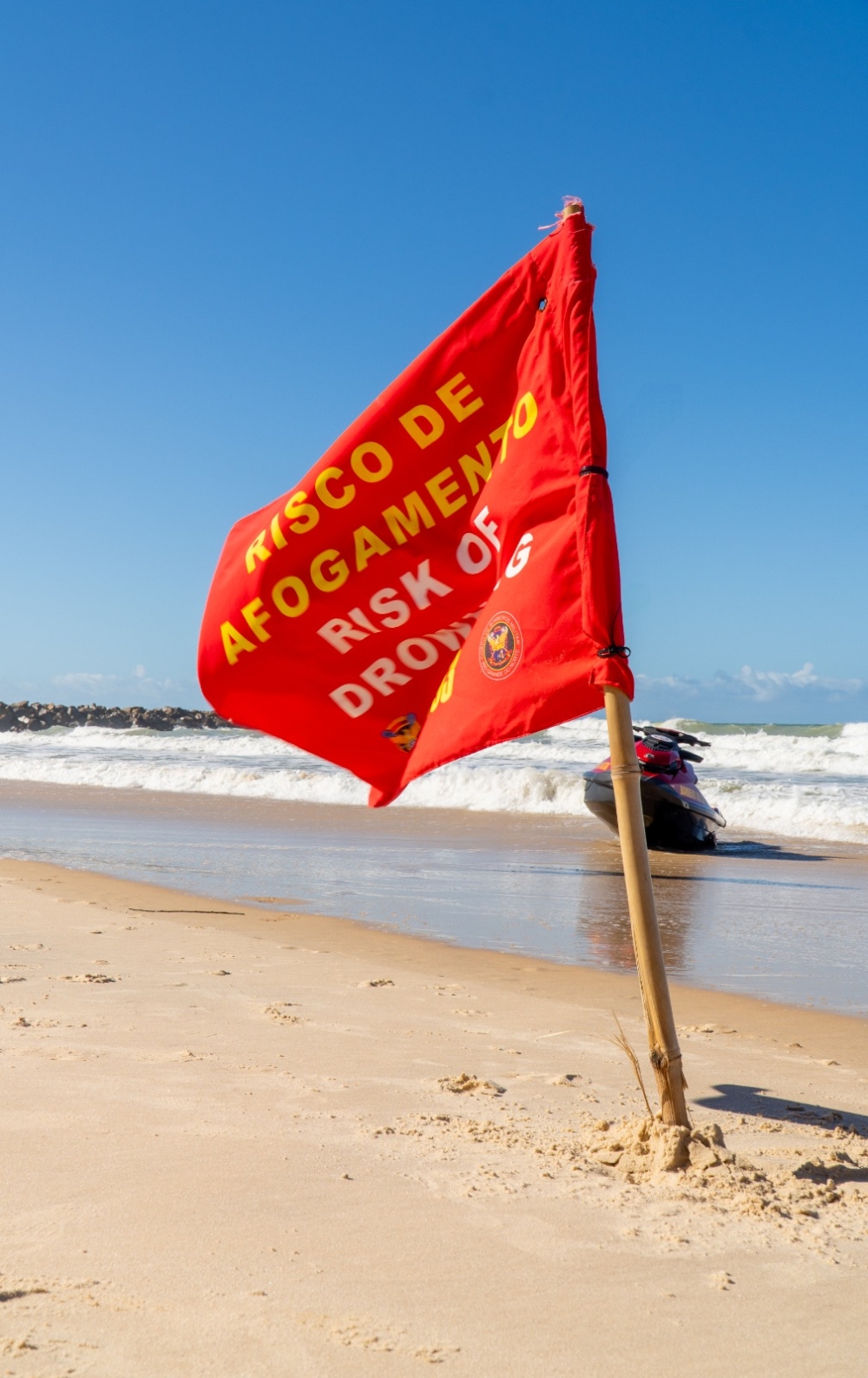 Desaparecimento de surfista em São Conrado reforça alerta para prevenção de afogamentos no Brasil