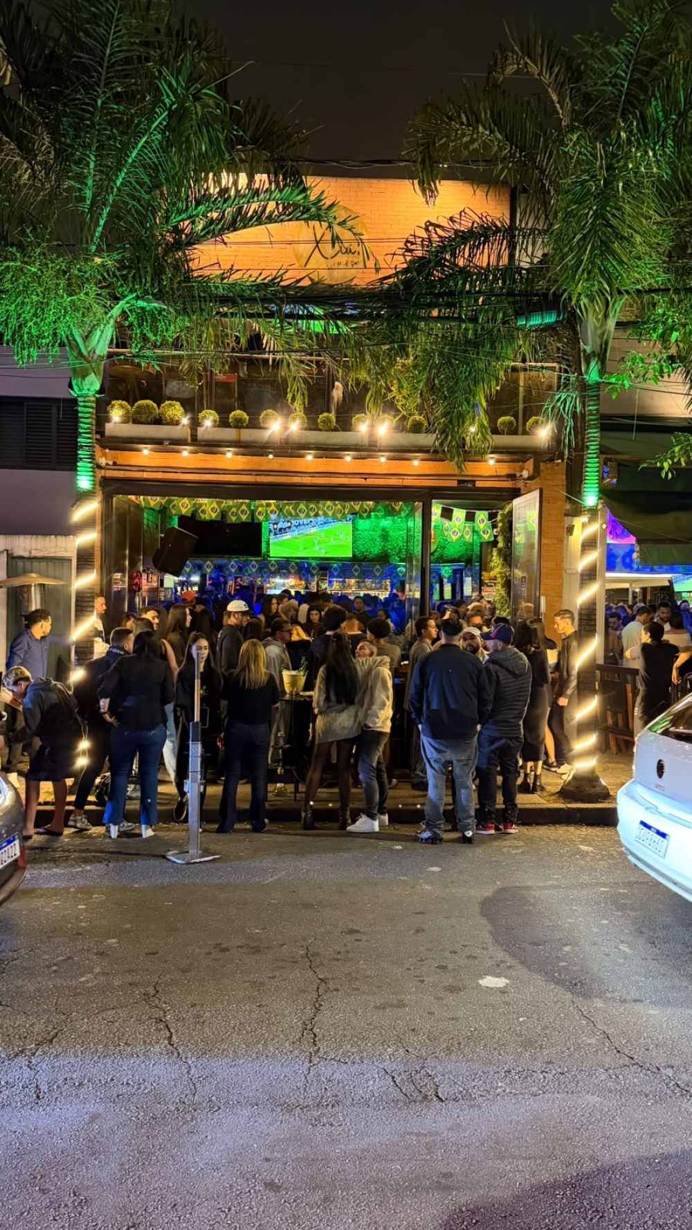Xiu! Bar Vila Madalena: pagode, gastronomia e diversão em um dos bairros mais boêmios de São Paulo