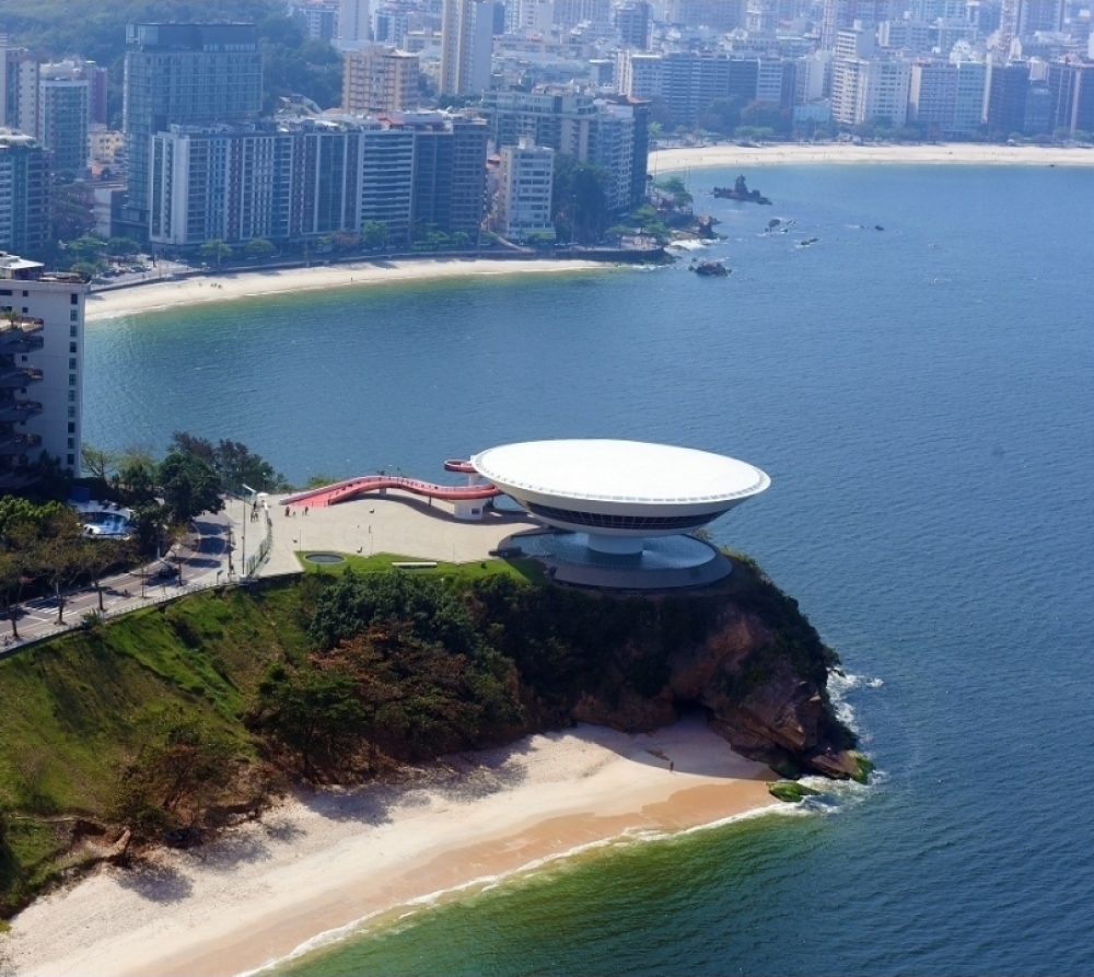 A Cidade que Aprendeu a Ficar Rica